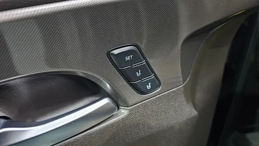 Hyundai TM 2.0 2WD 2018 16