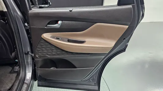 Hyundai TM 2.0 2WD 2018 25