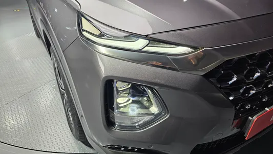 Hyundai TM 2.0 2WD 2018 22