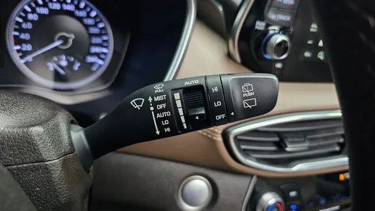 Hyundai TM 2.0 2WD 2018 29