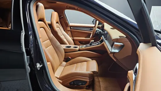 Porsche (971) 2.9 AWD 2023 26
