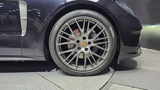 Porsche (971) 2.9 AWD 2023 21