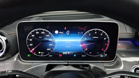 Mercedes-Benz C-Class W206 C300 4MATIC AMG Line 2022 8
