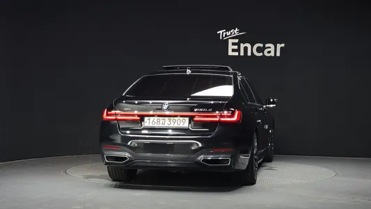 BMW 7 Series (G11) 730Ld xDrive M 2019 4