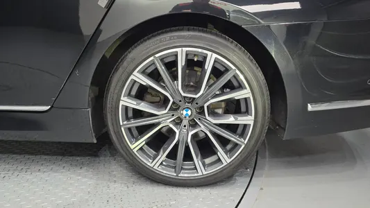 BMW 7 Series (G11) 730Ld xDrive M 2019 21