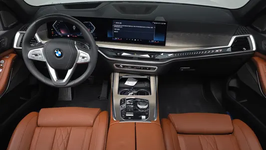 BMW X7 (G07) xDrive 40i 6 2025 6
