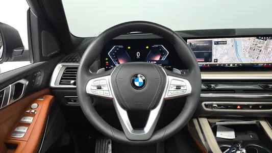 BMW X7 (G07) xDrive 40i 6 2025 12