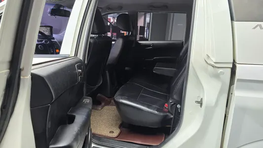 KG Mobility 코란도 스포츠 CX5 2WD 2013 12