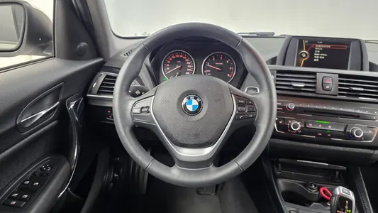 BMW 1 Series (F20) 118d 1 5 2014 13