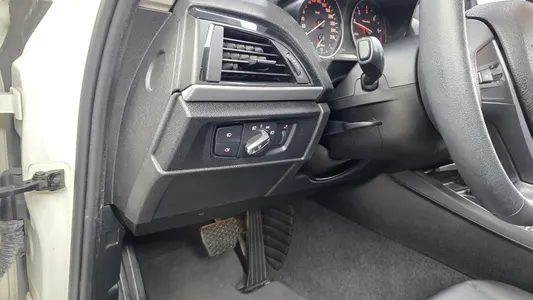 BMW 1 Series (F20) 118d 1 5 2014 17