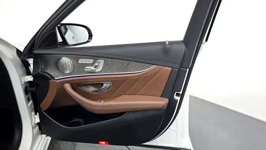 Mercedes-Benz E-Class W213 E53 AMG 4MATIC+ 2021 24