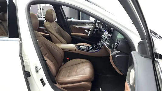 Mercedes-Benz E-Class W213 E53 AMG 4MATIC+ 2021 26