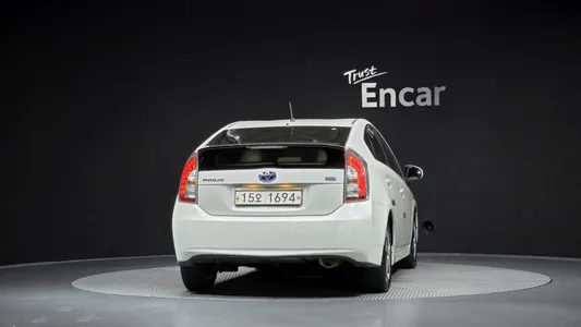 Toyota 프리우스 1.8 E 2014 4