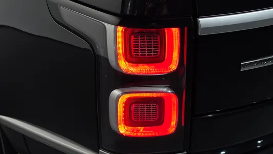 Land Rover 4 4.4 SDV8 AB 2020 23