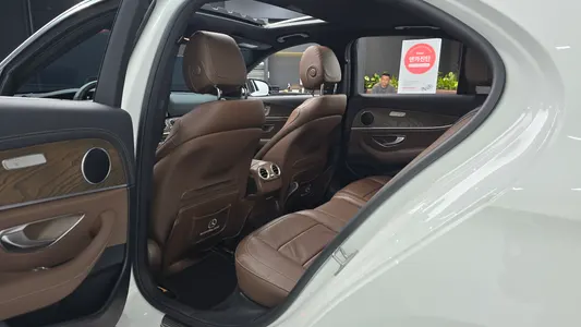 Mercedes-Benz E-Class W213 E250 2021 10