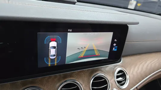 Mercedes-Benz E-Class W213 E250 2021 13