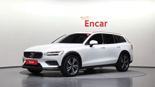 Volvo V60 2 T5 AWD 2019