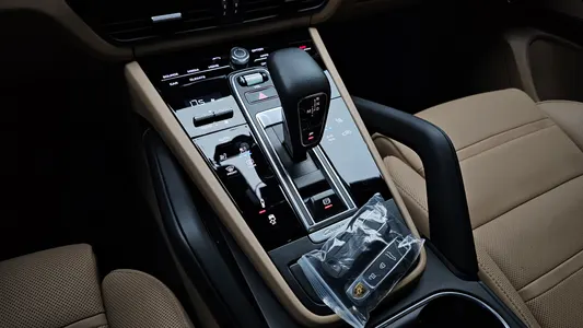 Porsche (PO536) 3.0 2023 9