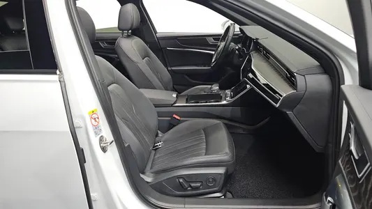 Audi A6 (C8) 40 TDI 2020 26
