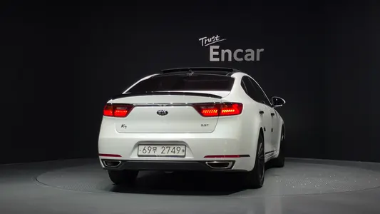 Kia K7 2017 4