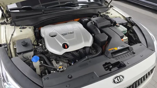 Kia K7 2017 6