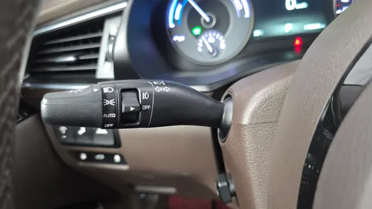 Kia K7 2017 30