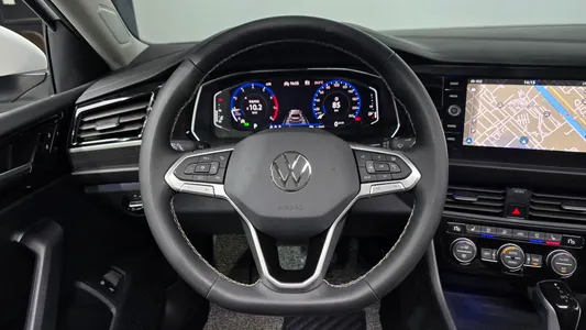 Volkswagen 7 1.5 TSI 2023 13