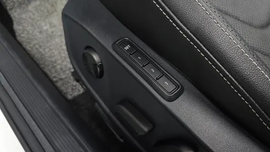 Volkswagen 7 1.5 TSI 2023 28