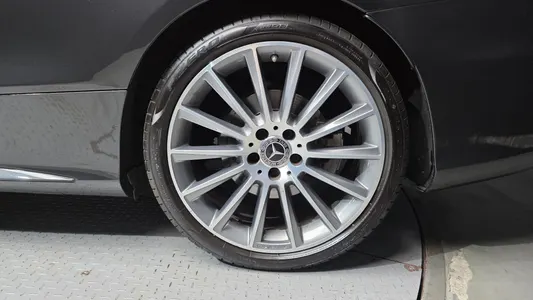 Mercedes-Benz C-Class W205 C200 2023 21