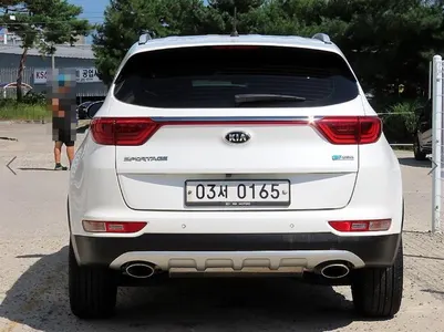 Kia 4 2.0 2WD 2016 4