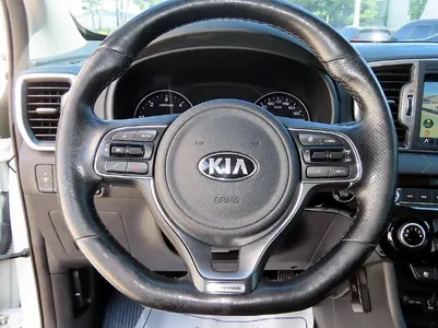 Kia 4 2.0 2WD 2016 8