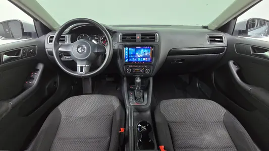 Volkswagen 제타 2.0 TDI 2012 7
