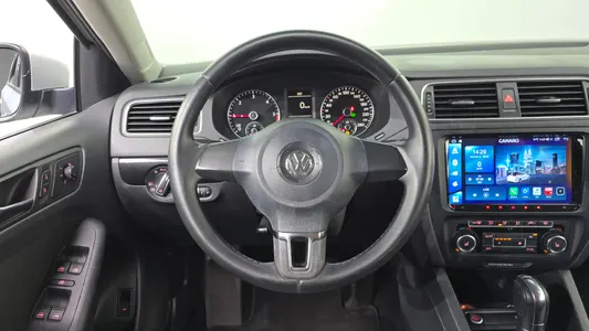 Volkswagen 제타 2.0 TDI 2012 12