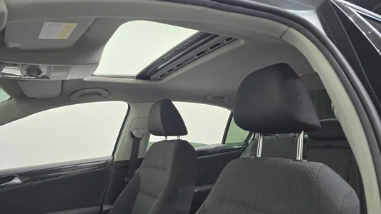 Volkswagen 제타 2.0 TDI 2012 15
