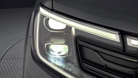 Volkswagen 아틀라스 2.0 TSI R-LINE 7 2025 22