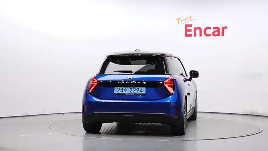 MINI 4 SE 2024 4