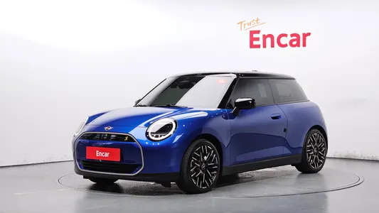 MINI 4 SE 2024