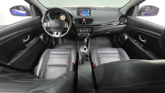 Renault Korea SM3 Z.E. RE 2017 7