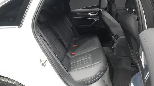 Audi A6 (C8) 40 TDI 2020 12