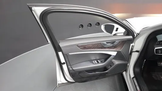 Audi A6 (C8) 40 TDI 2020 24