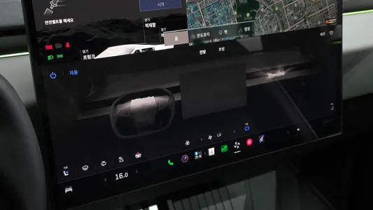 Tesla 사이버트럭 Cyberbeast 2025 18