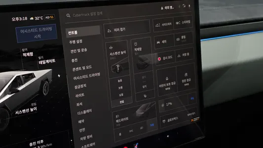 Tesla 사이버트럭 Cyberbeast 2025 29