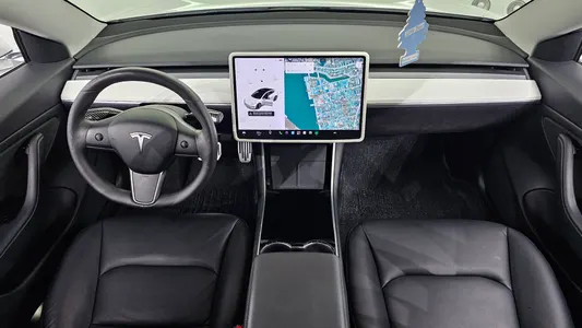 Tesla 3 AWD 2020 7