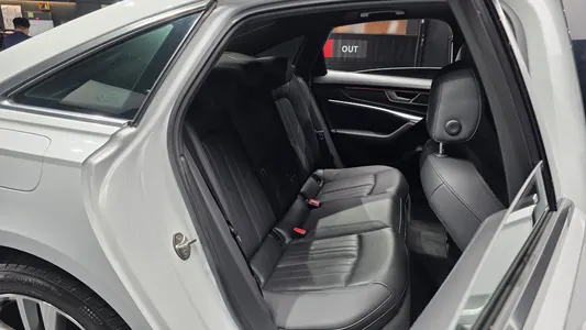 Audi A6 (C8) 40 TDI 2023 10