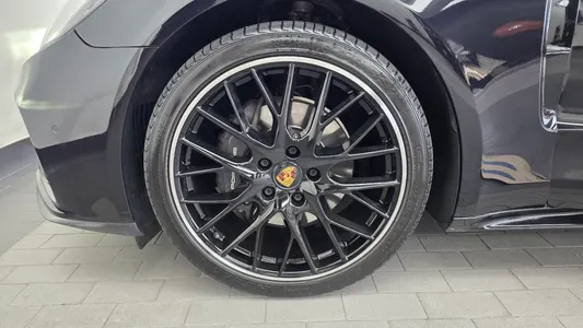 Porsche (971) 2.9 AWD 2023 4