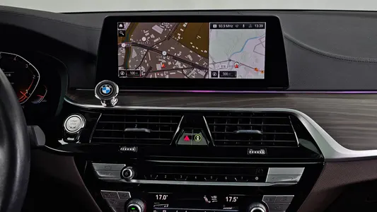 BMW 5 Series (G30) 520d M 2019 14