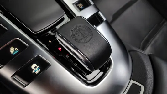 Mercedes-Benz AMG GT 4 43 4MATIC+ 2021 9