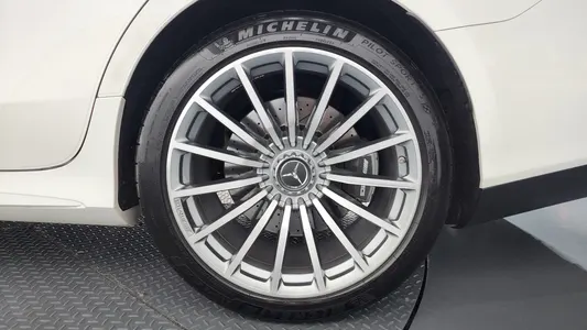 Mercedes-Benz AMG GT 4 43 4MATIC+ 2021 21