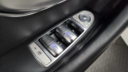 Mercedes-Benz AMG GT 4 43 4MATIC+ 2021 30