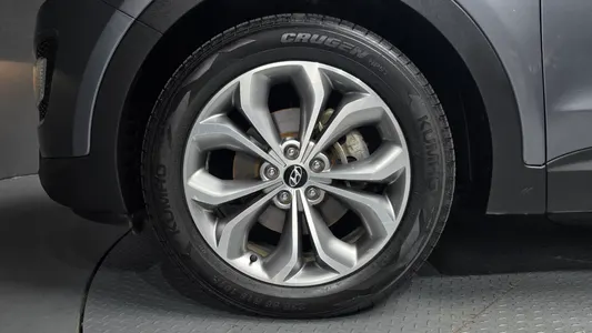 Hyundai DM (e-VGT) 2.0 2WD 2013 5